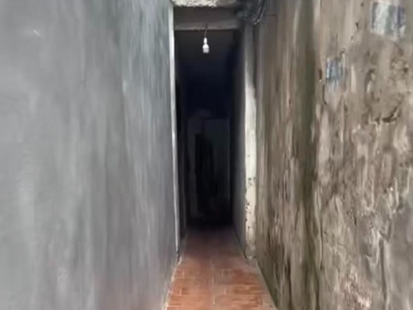 Giật mình nhà trong ngách sâu hun hút, xe máy không vào được, chỉ có thể đi bộ có giá lên đến 8,5 tỷ đồng