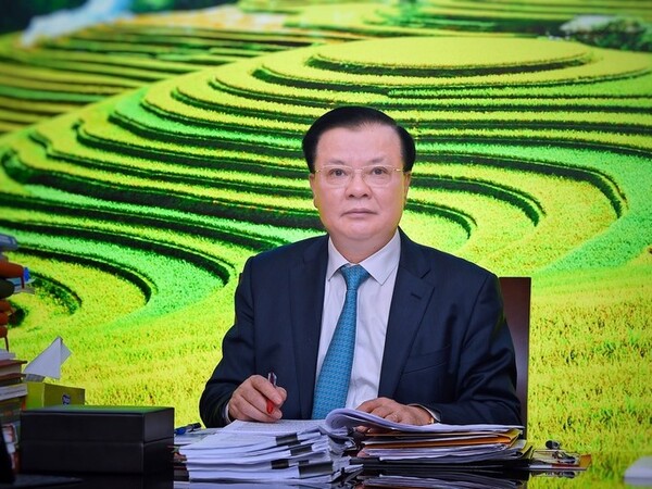 Cảnh cáo Ban Thường vụ Đảng ủy Tổng cục Hải quan