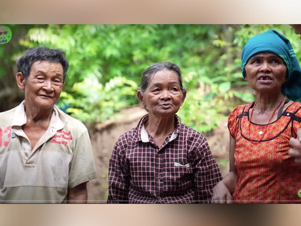 Cụ ông 70 tuổi cưới 2 chị em ruột, hơn 40 năm sống hòa thuận cùng mong có con chung