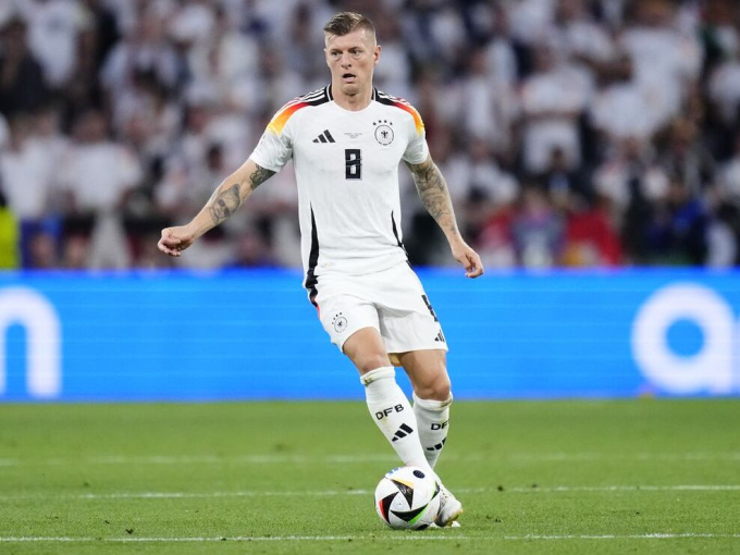 Toni Kroos chơi như 'người máy' trong ngày khai mạc Euro, cả trận chỉ chuyền lỗi đúng 1 lần