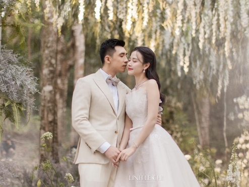 Midu và thiếu gia Minh Đạt đưa ra những quy định gì cho dàn khách mời dự siêu đám cưới tại TP.HCM?