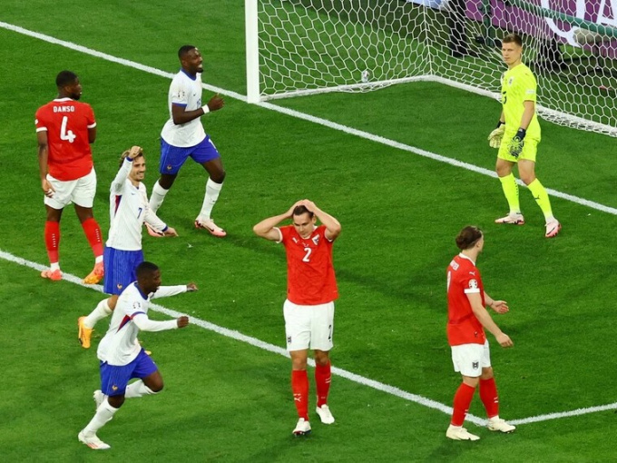 Hàng công vô duyên, Pháp thắng trận mở màn EURO 2024 nhờ bàn phản lưới