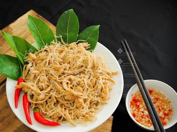 Món ăn vặt siêu dễ làm, vừa nhâm nhi vừa cày EURO của người Hà thành
