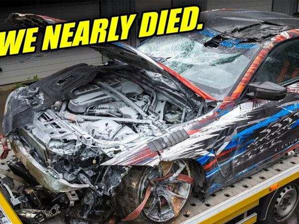 Lái BMW của khách gây tai nạn nát đầu, Youtuber hứa sửa lại tốt hơn cũ