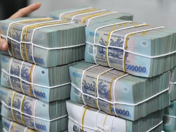 Một doanh nghiệp 'đại gia' mang 'kho tiền' khủng gửi ngân hàng, thu hơn 10 tỷ đồng/ngày