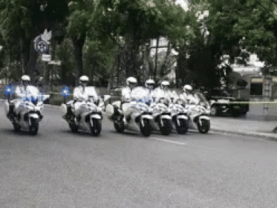 Sức mạnh đặc biệt của đoàn siêu mô tô đặc chủng Cảnh vệ Việt Nam tháp tùng Tổng thống Putin ở Hà Nội