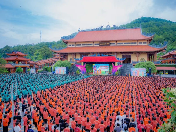 Chính quyền TP Uông Bí lên tiếng về khóa tu mùa hè năm 2024 ở chùa Ba Vàng