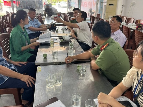 Nhà hàng ở Hạ Long bị phạt 6,5 triệu đồng vì không niêm yết giá, đuổi khách