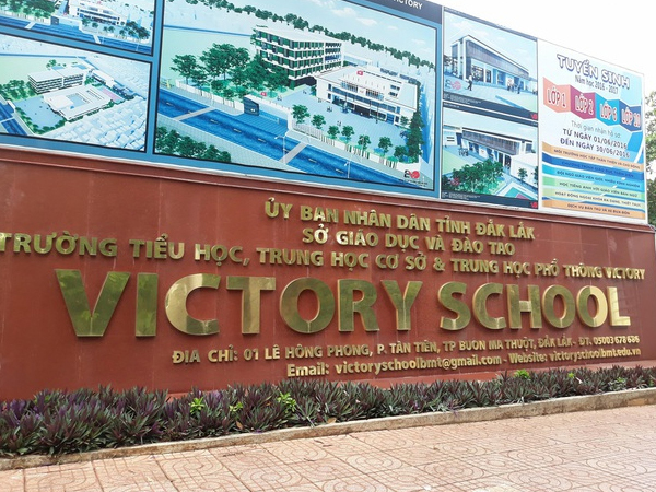 'Dậy sóng' vụ phụ huynh nộp học phí chậm, trường huỷ kết quả thi: Hiệu trưởng giải thích ra sao?