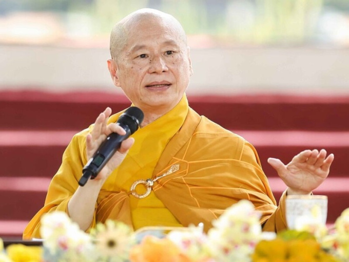 Thuyết pháp gây hoang mang: Đề xuất tăng nặng mức xử phạt