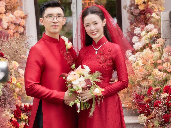 Khoảnh khắc 'full HD' toàn cảnh lễ vu quy Midu - Minh Đạt: Dâu rể gấp đôi visual, lộ loạt chi tiết hào môn gây sốt