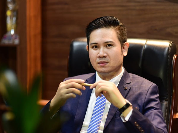 Trước khi bị khởi tố về trốn thuế, Shark Tam đã có phát ngôn thế nào về bê bối lập lờ xuất xứ hàng hóa?
