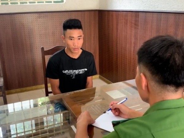 Bắt khẩn cấp nam thanh niên hiếp dâm thiếu nữ 15 tuổi tại cánh đồng