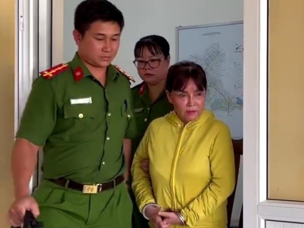 Đắk Lắk: Người phụ nữ lập 22 dây hụi khống để chiếm đoạt tài sản
