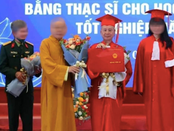 ĐH Luật Hà Nội nói rõ quy trình cấp bằng tiến sĩ cho Thượng tọa Thích Chân Quang