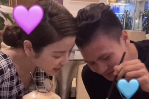 Chu Thanh Huyền tự khoe ảnh thời chưa can thiệp thẩm mỹ nhưng đã khiến Quang Hải phải đắm say