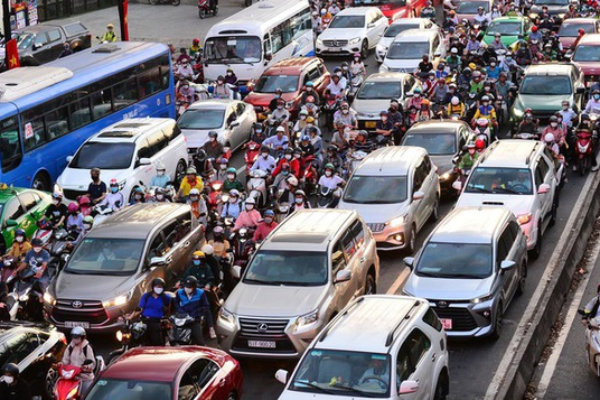 Vì sao Google Maps không đề xuất tuyến đường ngắn nhất mà chọn đường vòng