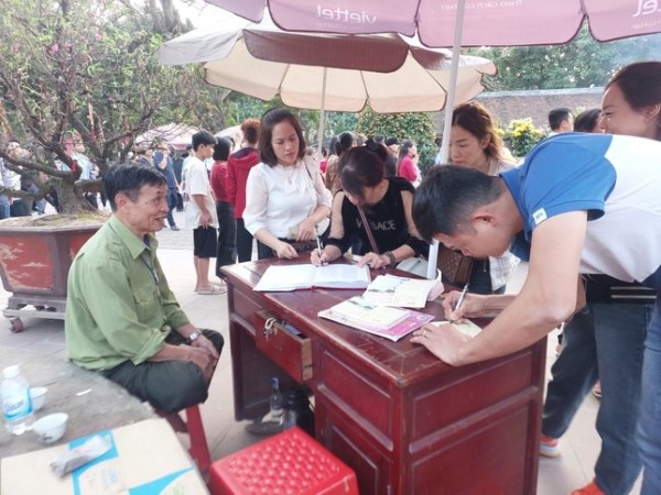 Tỉnh thành, di tích nào thu tiền công đức nhiều nhất nước?