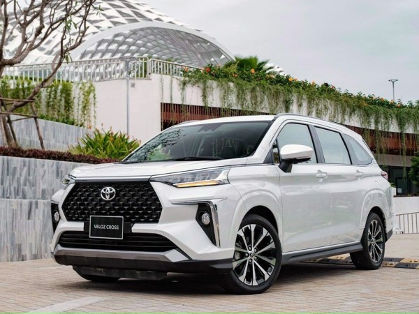 Toyota triệu hồi gần 500 xe Veloz Cross và Avanza Premio để gia cố sàn