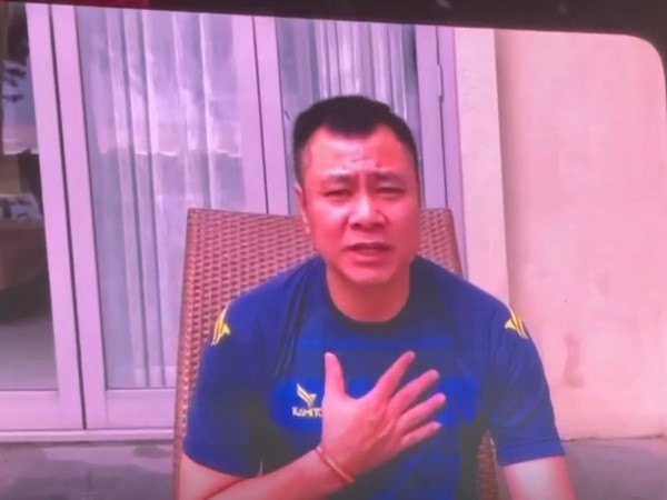 NSND Tự Long xin lỗi