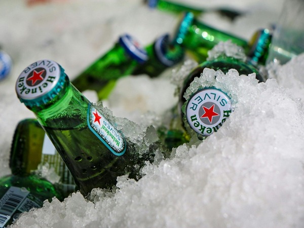 Kinh doanh online, offline đều khó: Heineken 'bốc hơi' hàng tỷ đồng lợi nhuận, doanh số 'lao dốc' hơn 60% trên Shopee, Lazada, Tiki