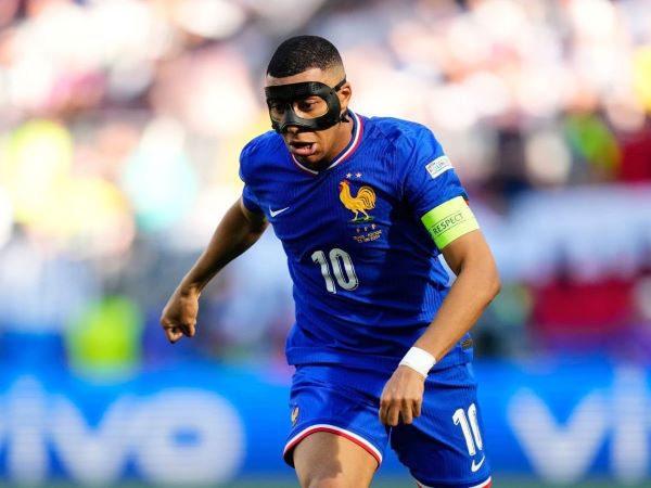 Top 10 'ông hoàng tốc độ' tại EURO 2024: Mbappe chỉ đứng thứ 9