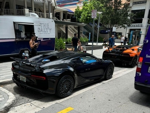 Hot girl 9X đời đầu tặng McLaren GT cho ông xã nhân dịp sinh nhật: Giá không dưới 16 tỷ đồng, là xe chính hãng độc nhất Việt Nam
