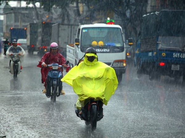 Thời tiết hôm nay (27-6): Hà Nội nhiều mây, mưa to đến rất to