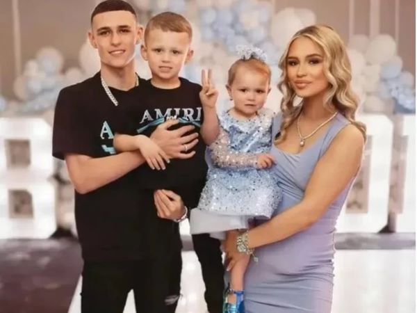 Dàn quý tử nhà Phil Foden gây bão cộng đồng mạng