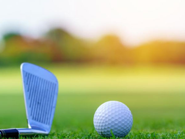 Tử vong vì bị bóng golf đánh trúng