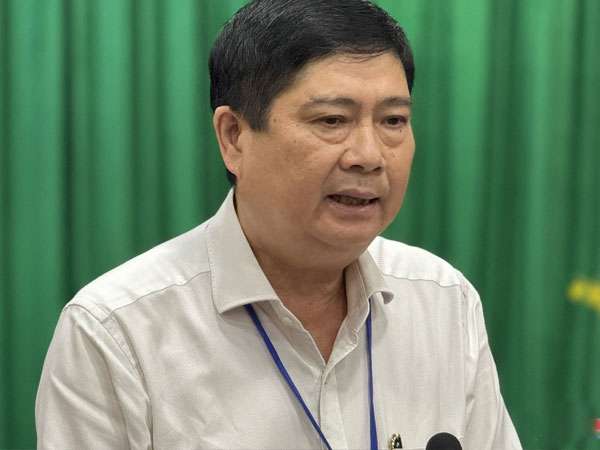 Phát hiện hàng chục mã đề môn Toán thi tốt nghiệp THPT năm 2024 bị mờ