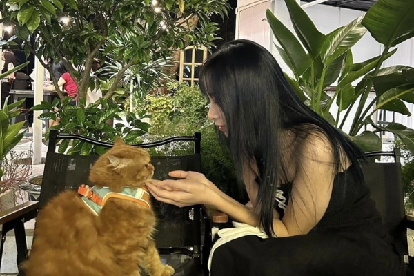 Nhân viên nghỉ việc quay lại 'phốt' trung tâm Anh ngữ vấn đề lương: Fanpage bị phẫn nộ, quản lý phản hồi thế nào?