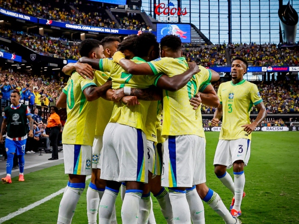 Brazil giải tỏa cơn khát bàn thắng, có chiến thắng đầu tiên ở Copa America 2024