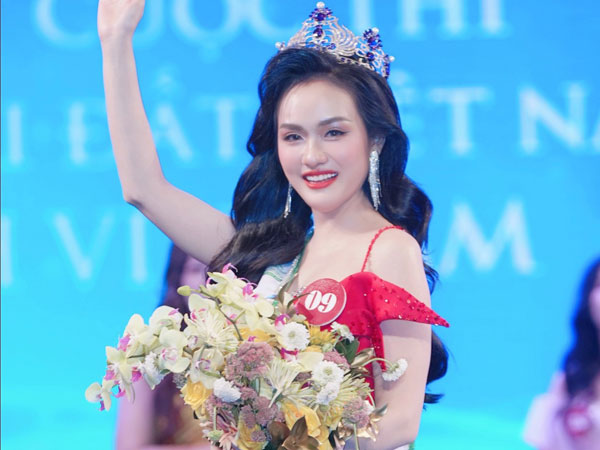 Cựu giám đốc ngân hàng đăng quang Mrs Earth Vietnam 2024