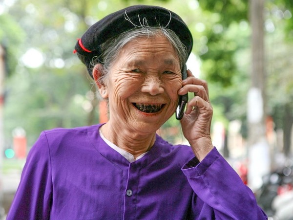 Nhà mạng phải 'xóa sổ' thuê bao 2G trước ngày 16/9/2024