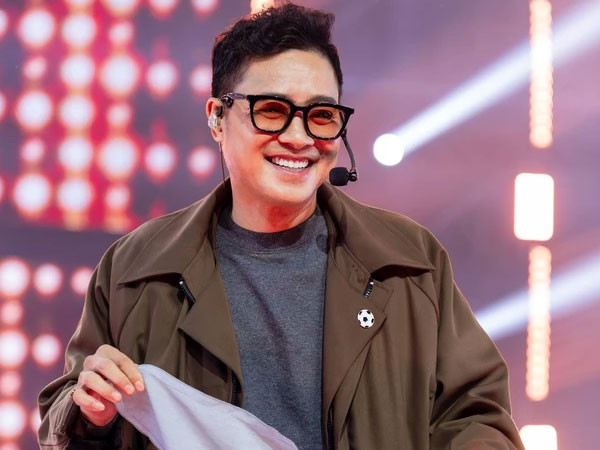 Chuyện tình của 'ông chú' lớn tuổi nhất show Anh Trai Vượt Ngàn Chông Gai: Gọi vợ 7 cuộc/ngày, về là vào bếp nấu ăn dọn dẹp