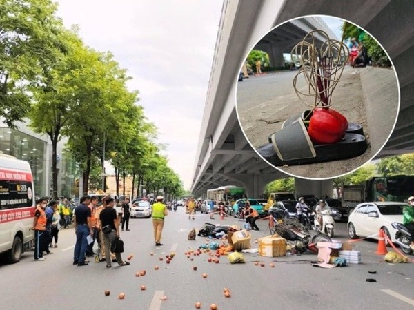 Bát nhang hình quả ớt và những giọt nước mắt chua xót của mẹ nam thanh niên tử vong trong vụ tai nạn trên đường Phạm Văn Đồng, Hà Nội