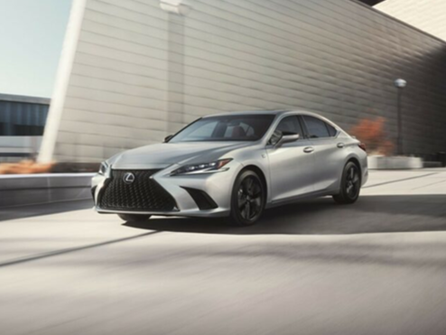 Lexus ES 2025 ra mắt phiên bản độc đáo Black Line Special Edition
