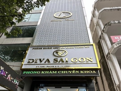 Người phụ nữ bị sốc phản vệ sau khi thẩm mỹ 'vùng kín', phòng khám trốn tránh trách nhiệm