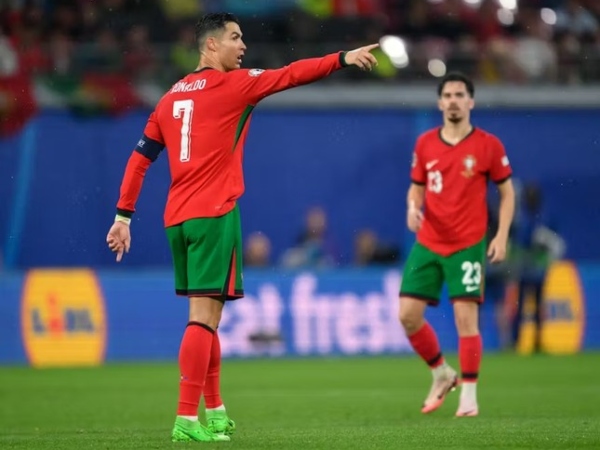 Ronaldo viết tâm thư sau thất bại tại EURO 2024