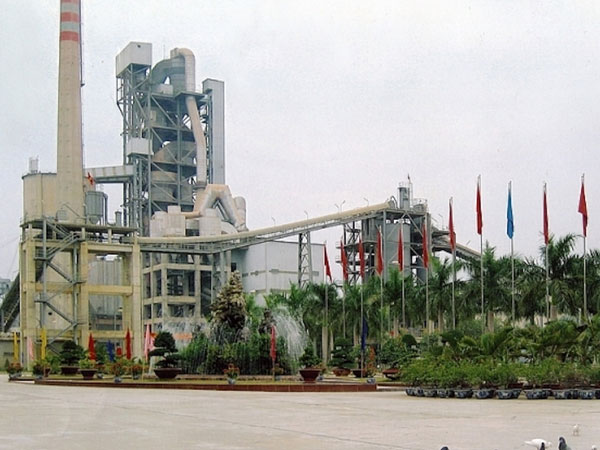 Bộ Tài chính thanh tra 'ông lớn' xi măng Vicem