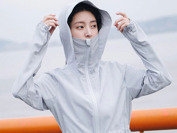 Cô gái 28 tuổi bị nhuyễn xương, không thể ăn nhai bình thường vì 1 kiểu chống nắng ai cũng tưởng tốt