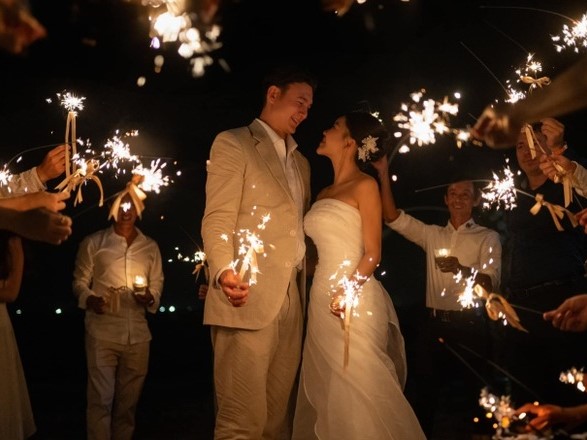 Lý do đám cưới Đặng Văn Lâm và Yến Xuân chỉ có vỏn vẹn 20 người tham dự, không nhận tiền mừng, không mời dàn cầu thủ nổi tiếng?