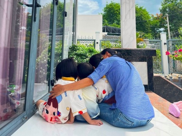 Vụ nhà chồng bạo hành, gọi con dâu là 'yêu quái đầu thai': 5 cháu nhỏ được 'giải cứu' thành công