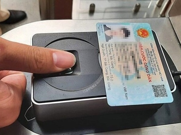 Rút tiền bằng thẻ CCCD gắn chip, nếu mất thẻ có bị rút hết tiền trong tài khoản?