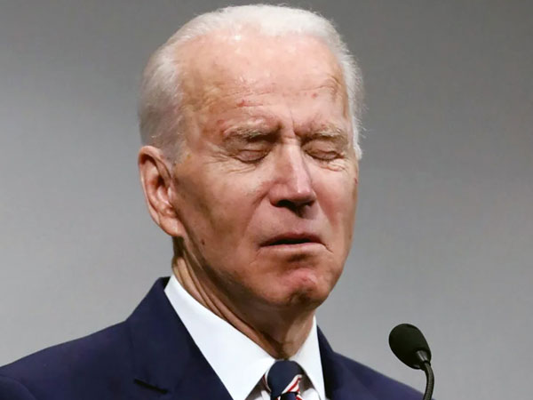 Các nhà tài trợ lớn ngừng quyên góp cho đảng của ông Biden