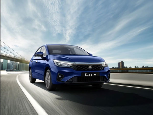 Vios, City, Almera đồng loạt giảm giá: Cao nhất tới hơn 100 triệu đồng