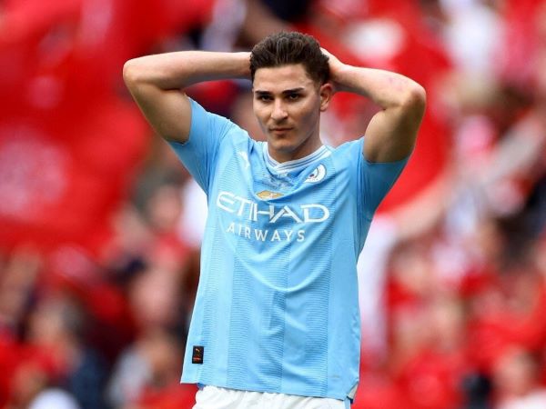 Tiền đạo vô địch World Cup 2022 nằng nặc đòi rời Man City