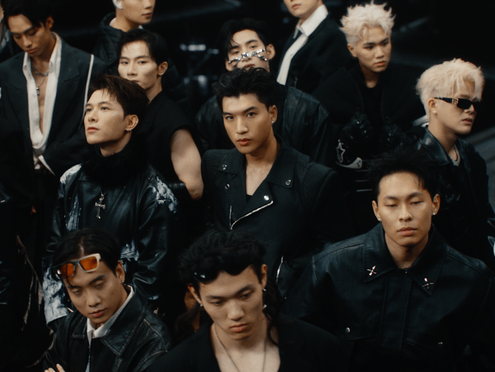 Phẫn nộ vụ người trong ekip show Anh Trai Say Hi có phát ngôn quấy rối, dùng lời tục tĩu để nói về các nghệ sĩ