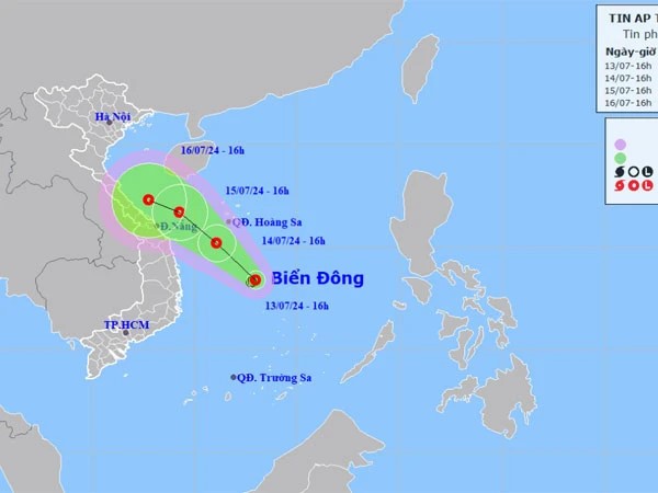 Áp thấp nhiệt đới giật cấp 8 trên Biển Đông, đất liền mưa lớn